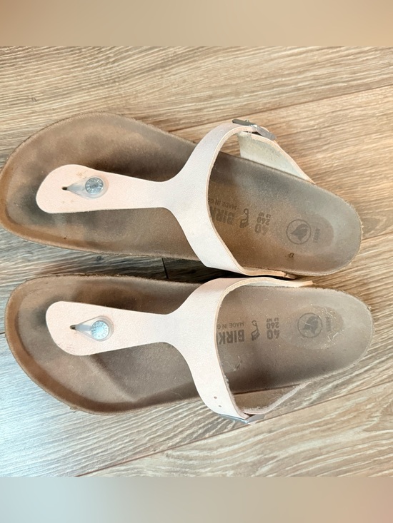 Birkenstock Shoes - Birkenstock Light Beige/Blush Thong Sandals